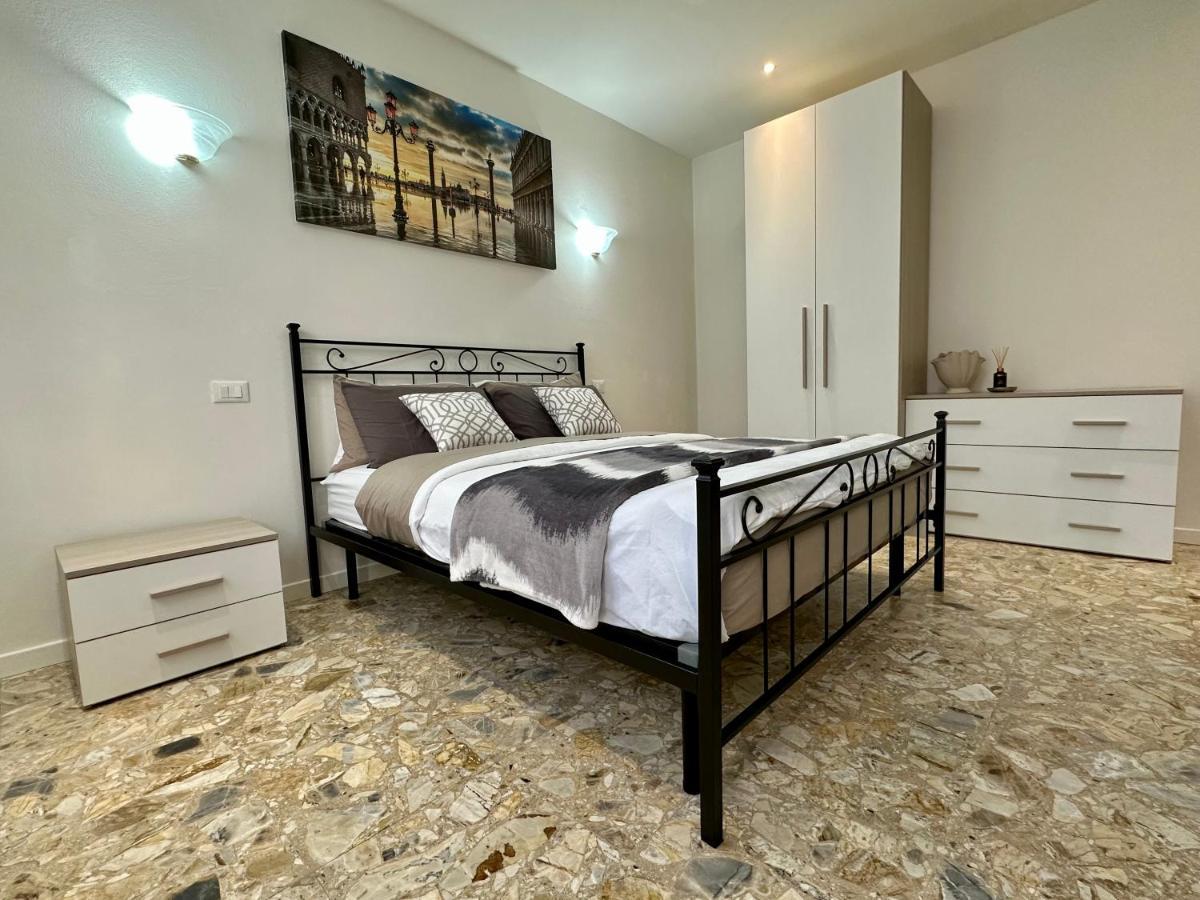 Modern Sweet Venetië