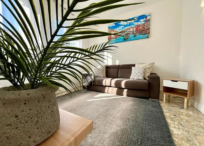 Modern Sweet Home Venezia